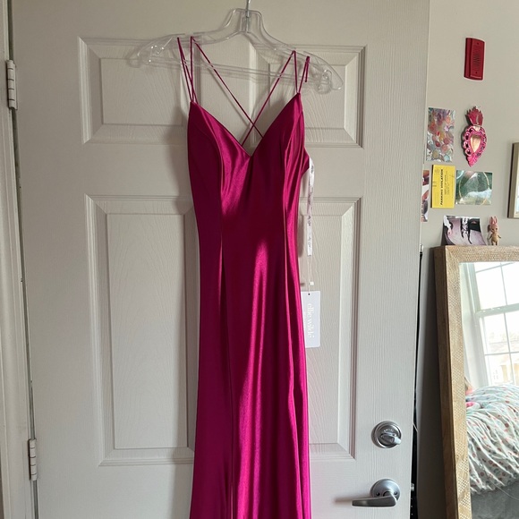 magenta ellie wilde prom dress (nwt!) - Picture 3 of 8